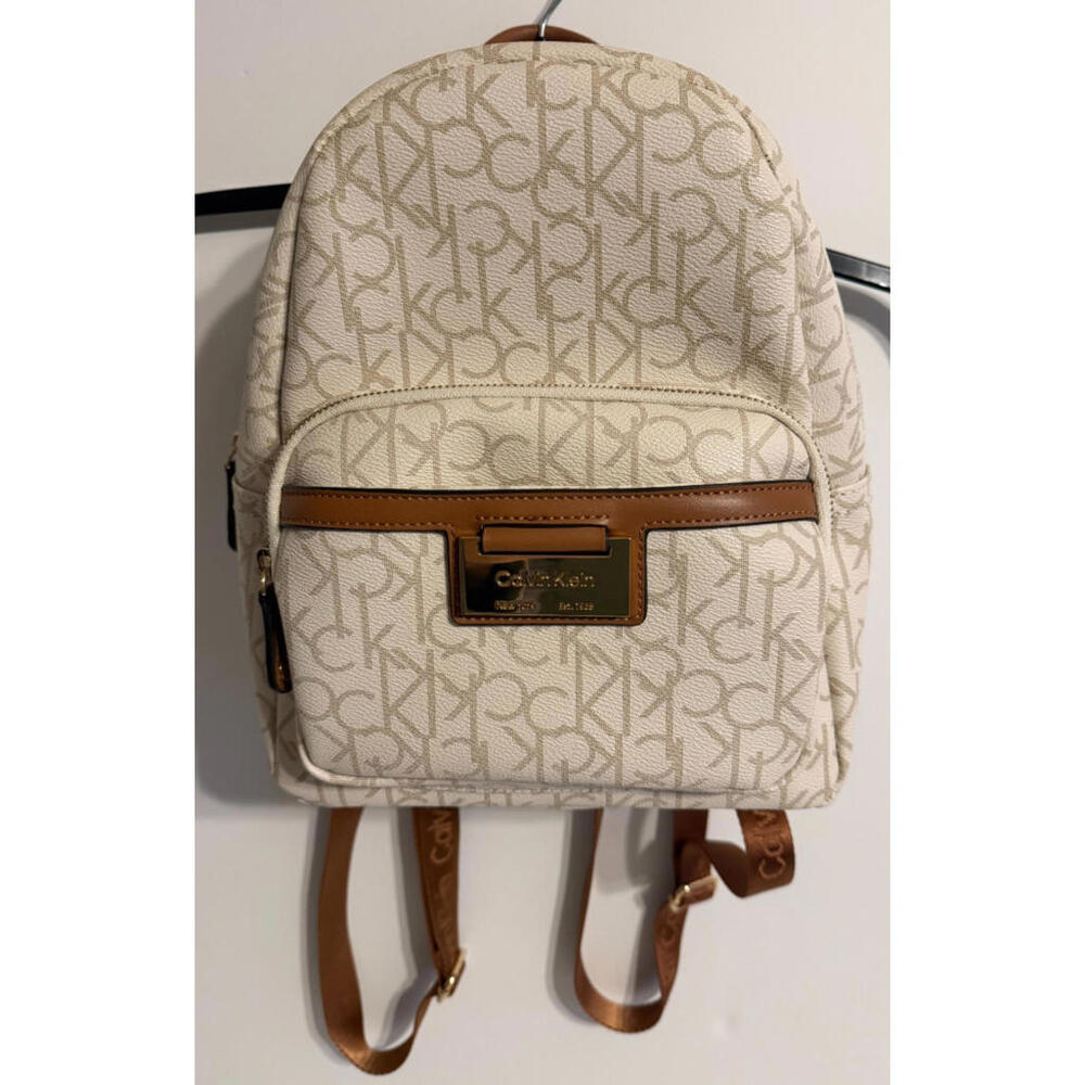 Calvin Klein Women's Medium Zip Backpack CK Logo Dust White/Brown/Gold 9.5x7x13